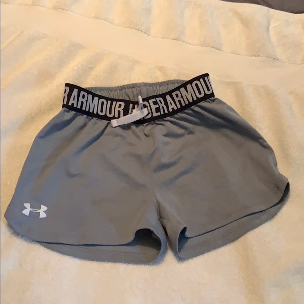 Girls under armour  shorts